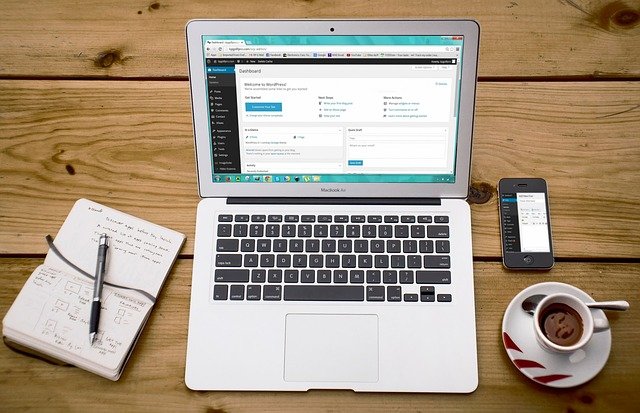 Comment creer et heberger son site web ?